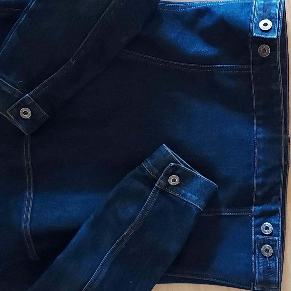 Icon Gap Denim Jacket. - image 3